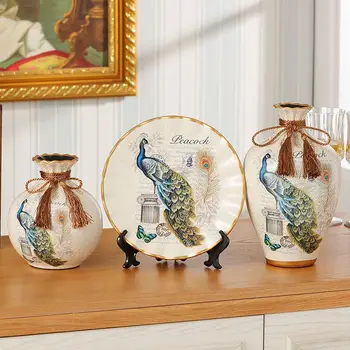 Keramikas vāze trīs dekoratīvi mājas dzīvojamā istabā TV ministru kabineta radošas dekorācijas, veranda vāze kāzu dāvanu.
